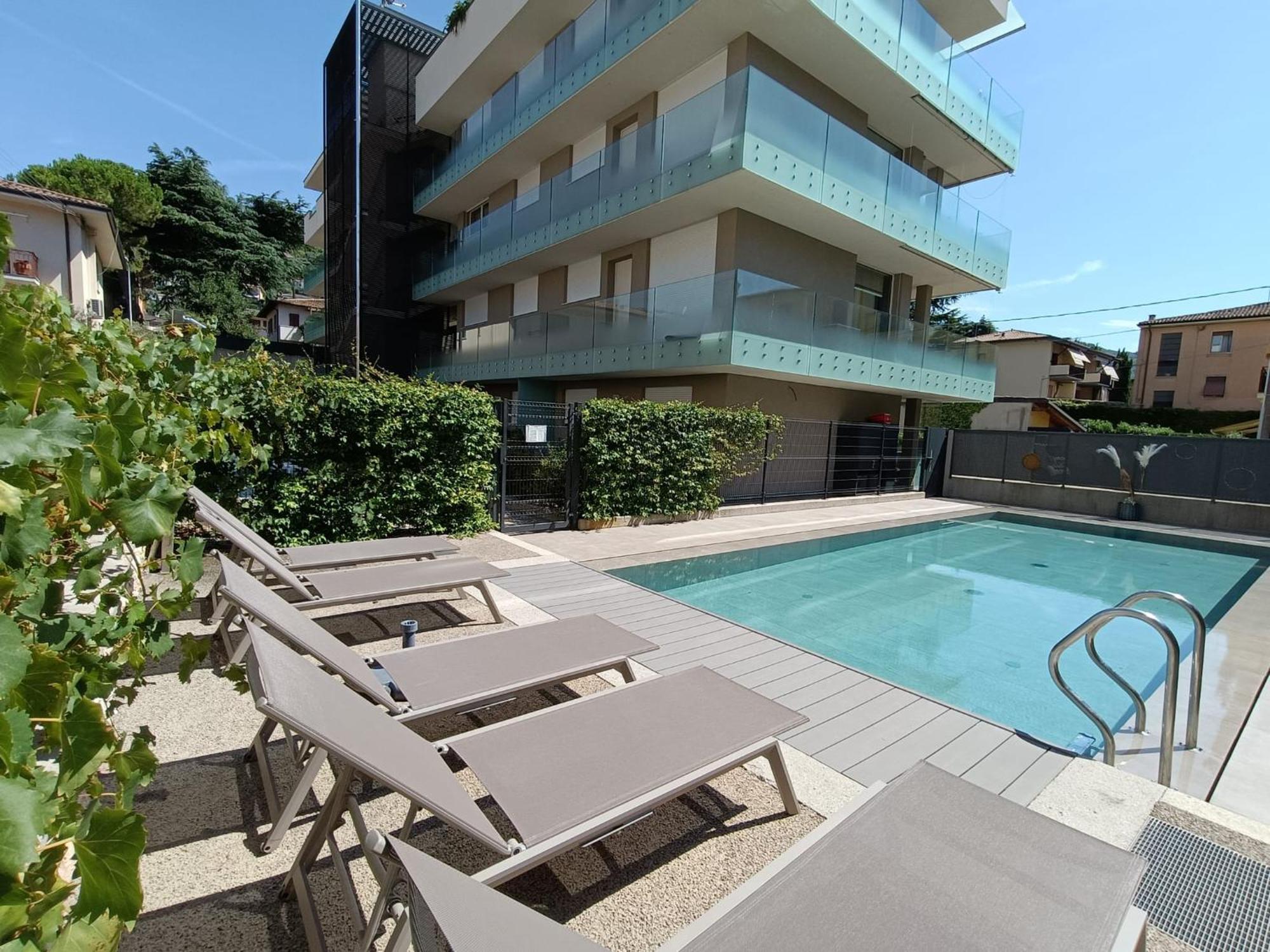 Suite Laura - Torri Del Benaco Exterior foto